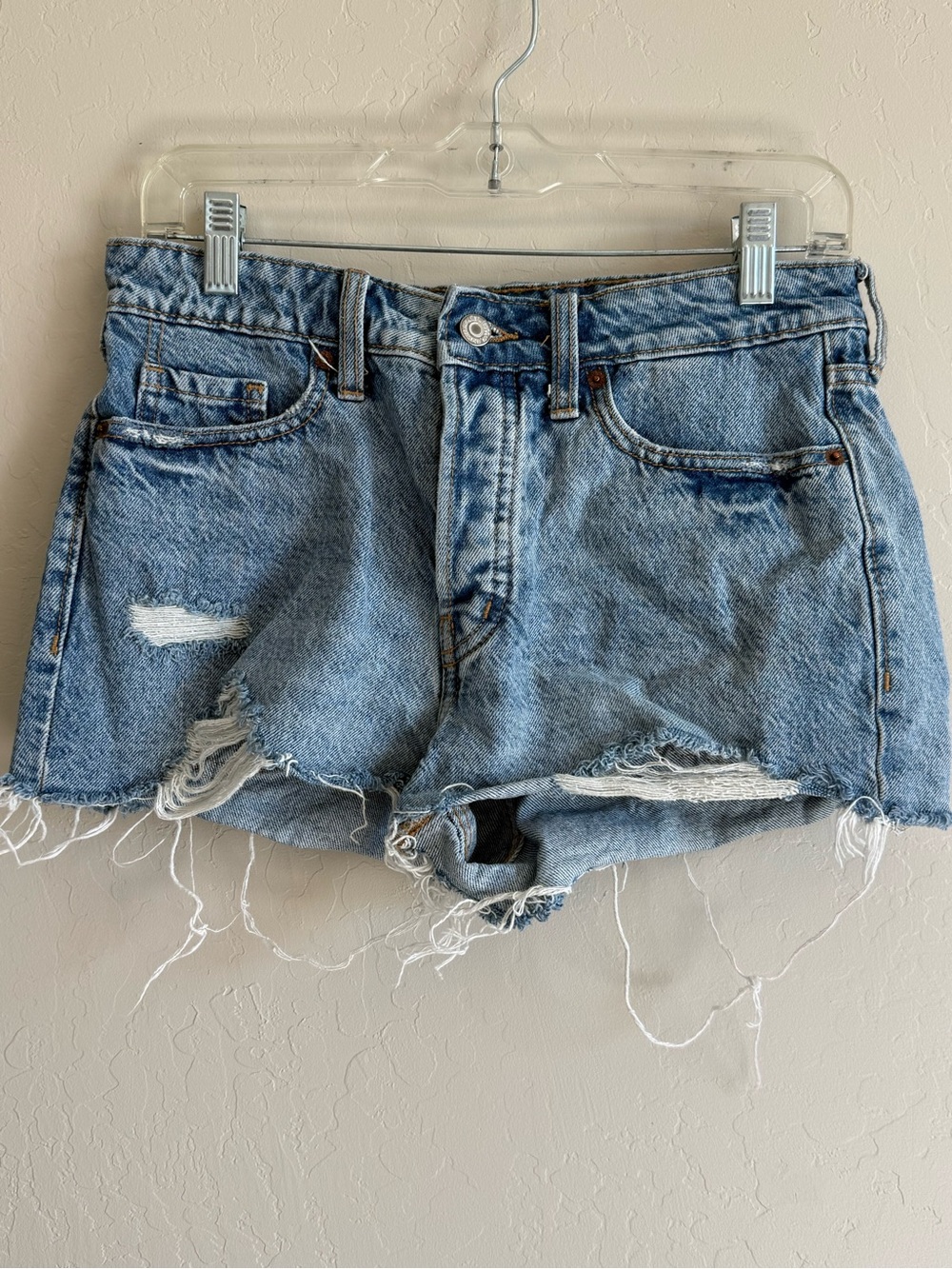 Old Navy Distressed Light Blue Denim Jean Shorts #070
